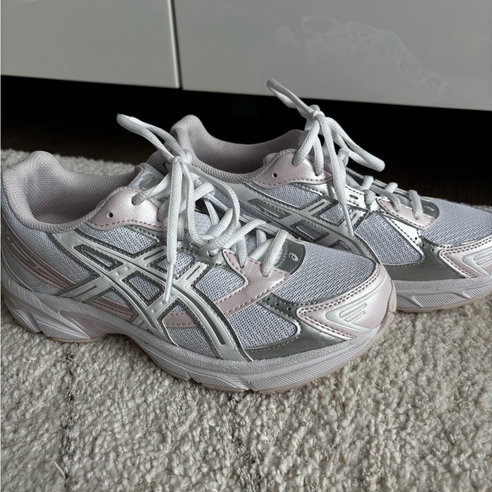 Asics Gel 1130 Pearl Pink /Cream/Silver Running Shoes Womens 7
